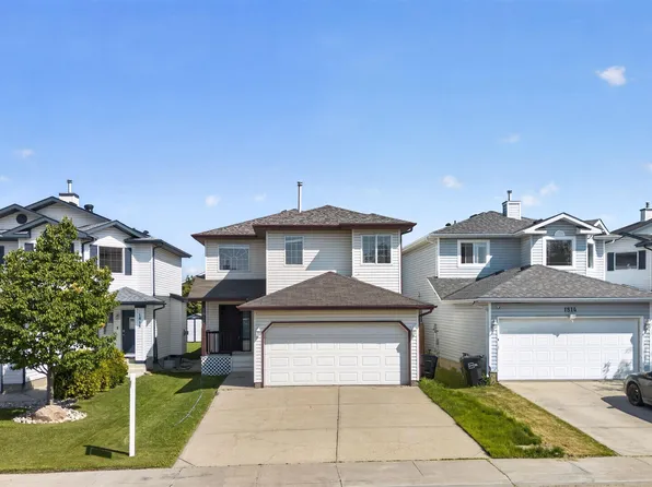 1816 36th Ave NW, Edmonton, AB T6T 1S8