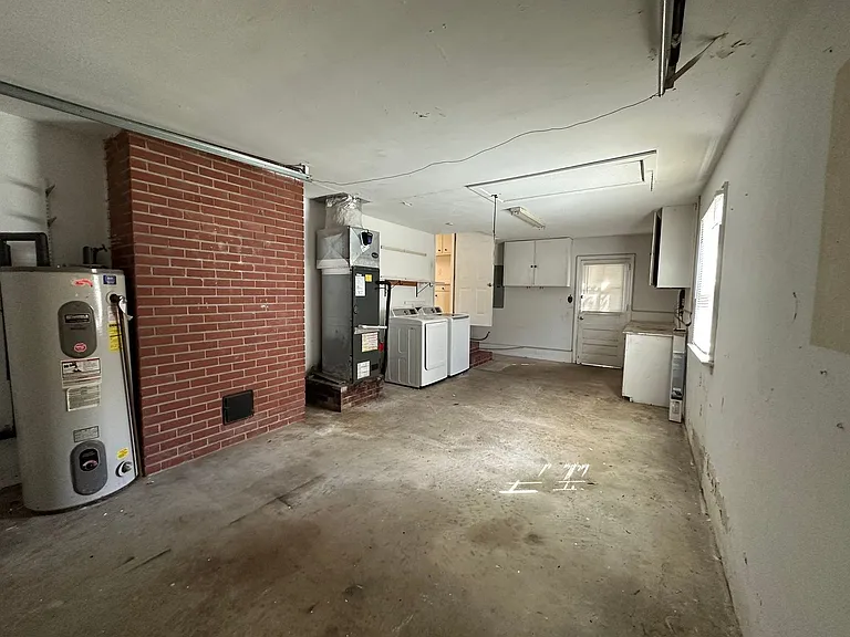 1408 Dermott Ave — Photo 28