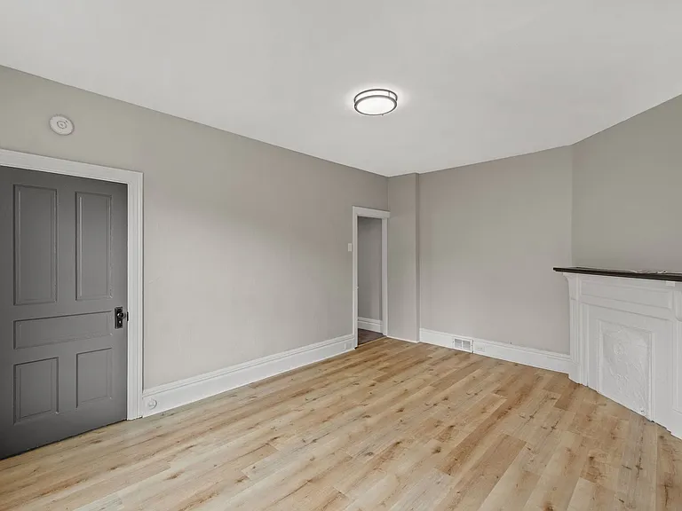 1319 Hays St — Photo 14