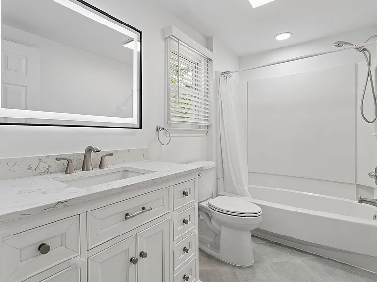 306 Candlewood Ln — Photo 24