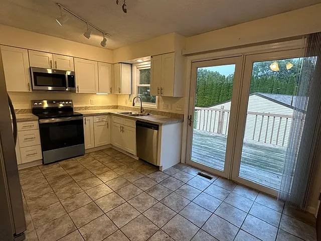 7232 Huck Cir NW — Photo 19