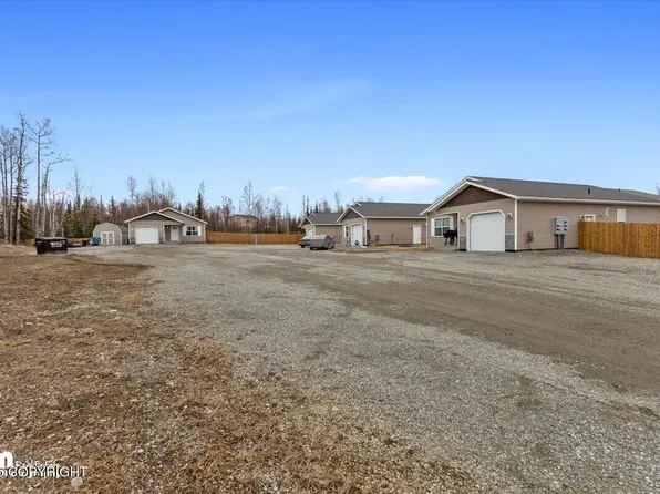 4704 W Adirondack Dr, Wasilla, AK 99623