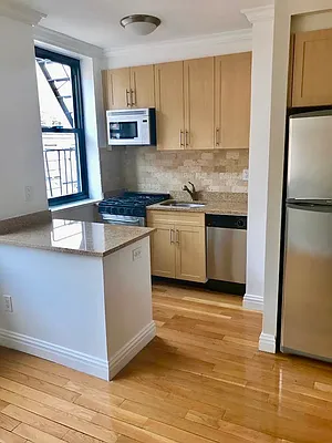 Rented by Stonehenge NYC LLC | media 1