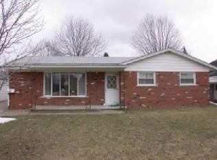 28229 N Cooke St, Flat Rock, MI 48134