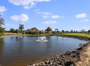 105 Penny Ln APT 6, Naples, FL 34112