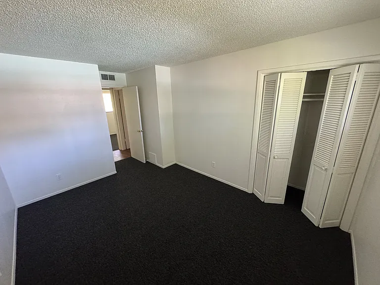 914 W Glendale Ave #7 — Photo 8