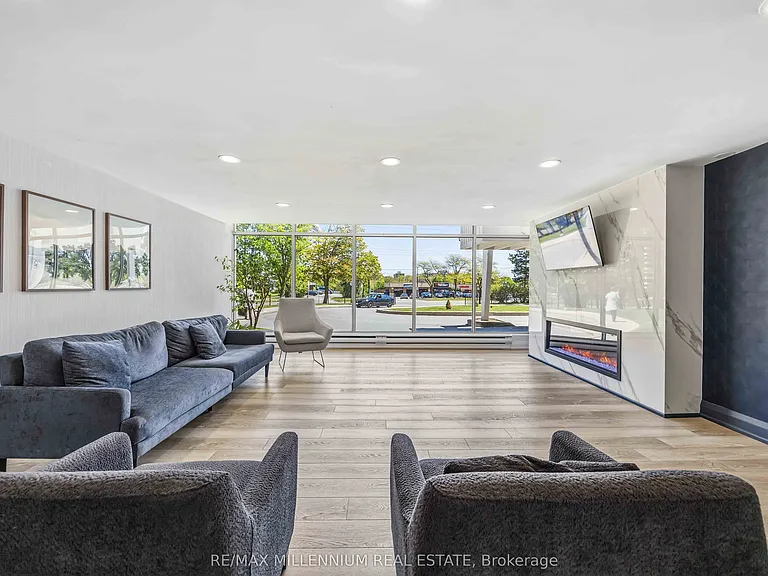 2550 Pharmacy Ave #1107 — Photo 4