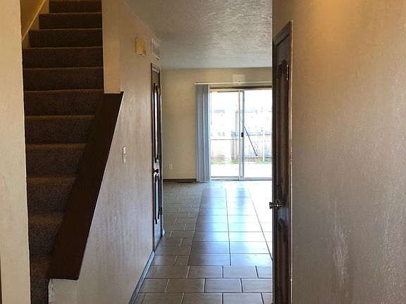 2nd image of 2134 Melrose Ct