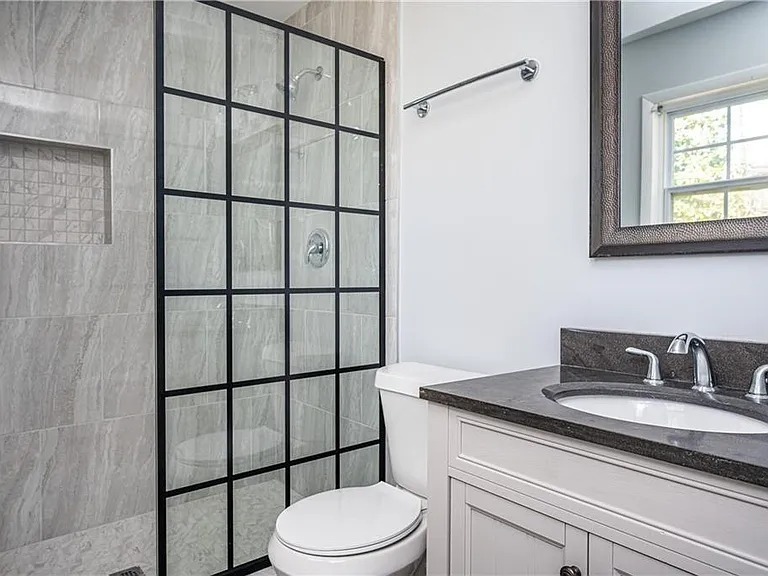 405 Concord Woods Dr SE — Photo 19
