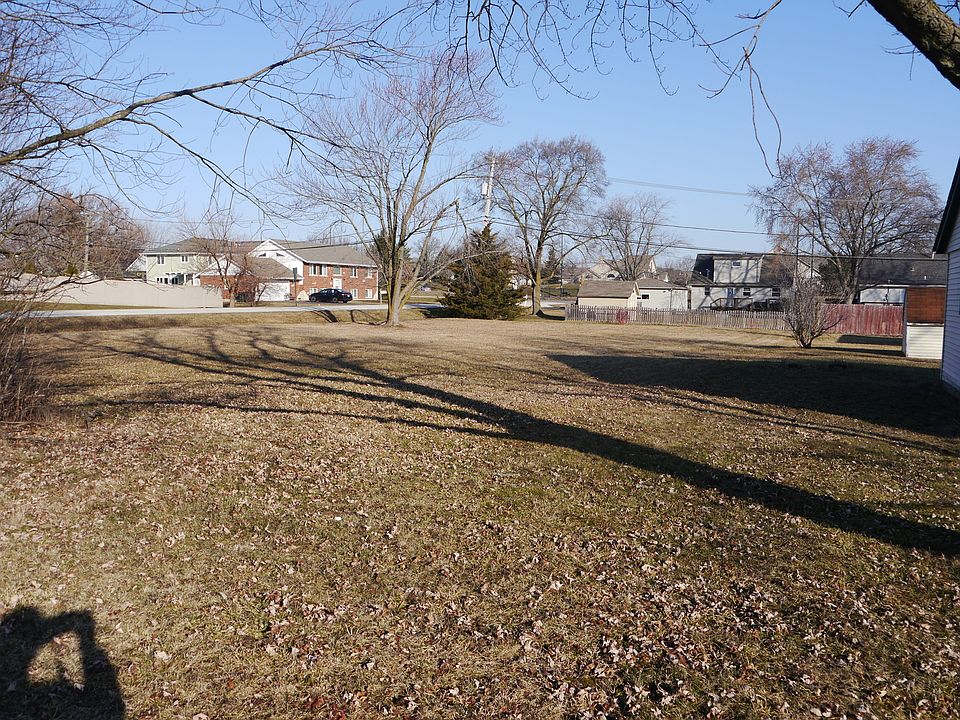 2nd image of 9318 Pleasant Ave