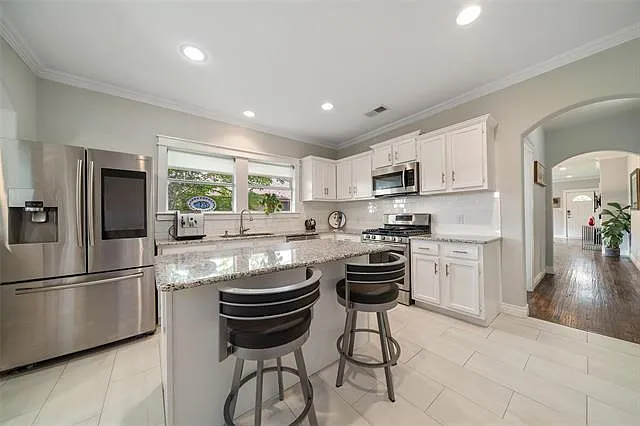 638 Turner Ave — Photo 4