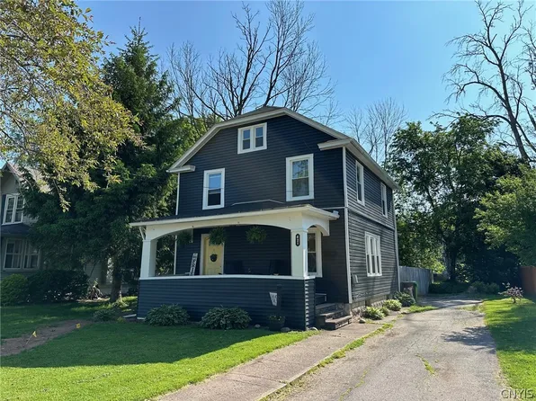 421 Franklin St, Oneida, NY 13421