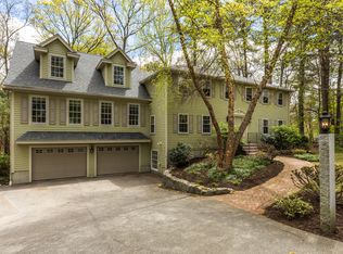 7 Stonecleave Rd, North Reading, MA 01864