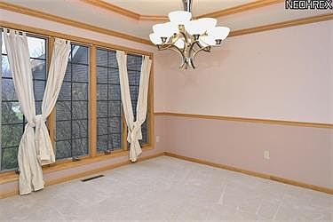 4th image of 14017 Ryan Dr