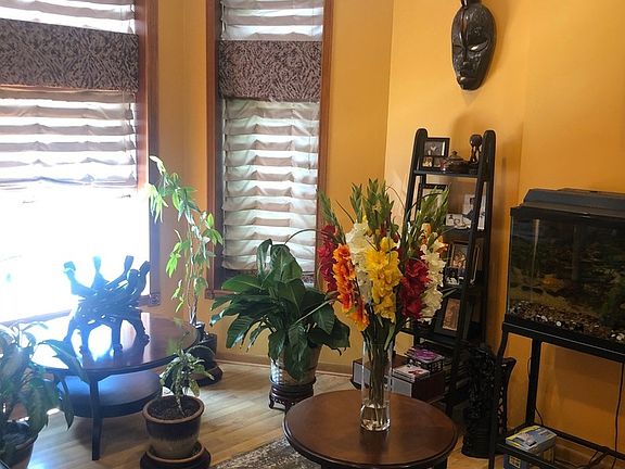 2nd image of 4457 S Oakenwald Ave #1