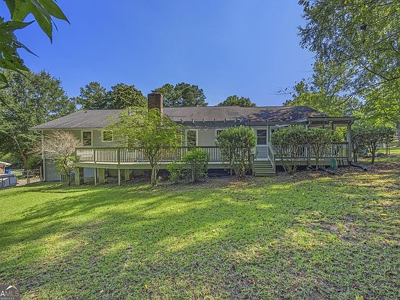 5th image of 1137 Clairmont Pl