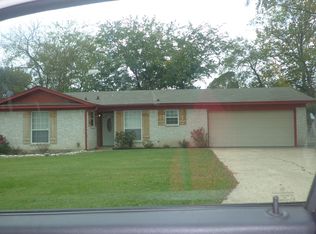 1104 Lemon Dr, Sulphur Springs, TX 75482