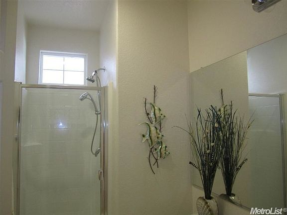 5th image of 3138 Tolliver St