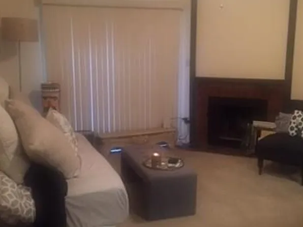 3734 Valley View Rd APT B, Austin, TX 78704