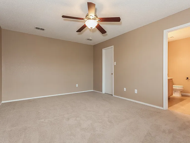 2128 Panorama Ln — Photo 8