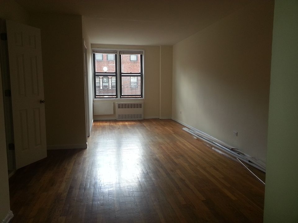 1st image of 9131 Lamont Ave APT 5C