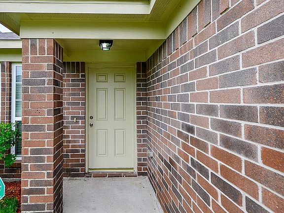 2nd image of 14819 Juniper Dale Ct