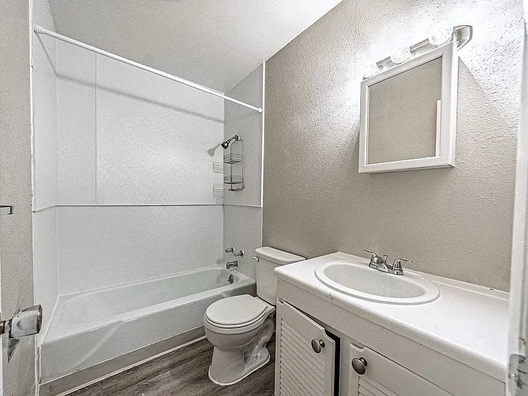 78 Scotland Rd #80 — Photo 11