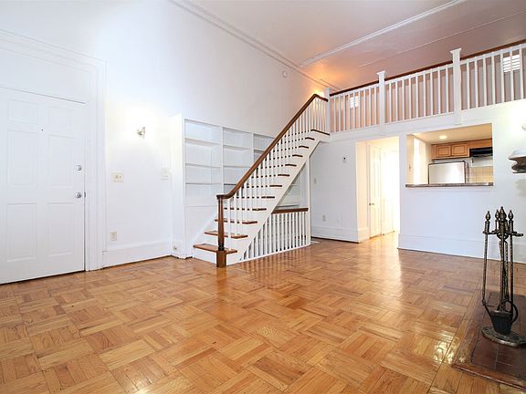 3rd image of 404 S 9th St APT 1F