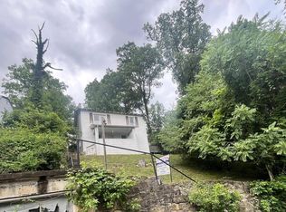 1607 Claire St, Charleston, WV 25302