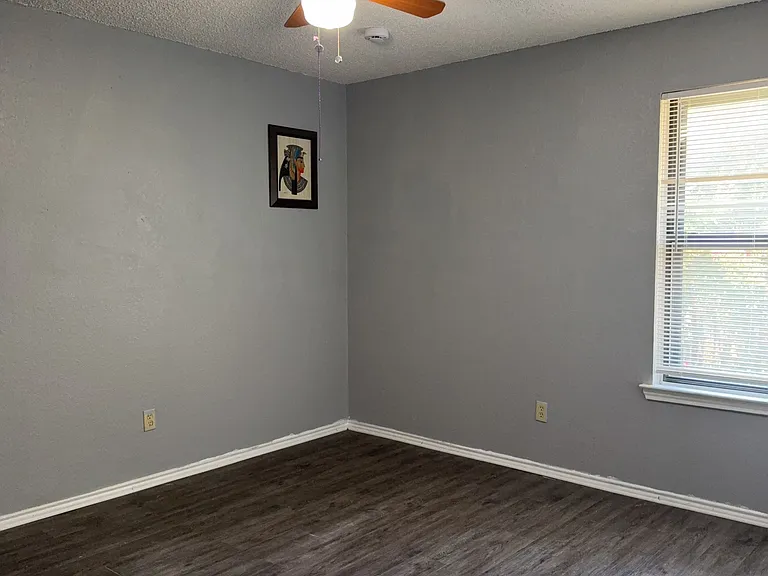768 Pierre Ln — Photo 13