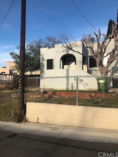 1st image of 1010 Herbert Cir