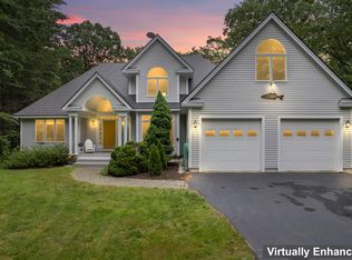 35 W Chops Point Rd, Bath, ME 04530