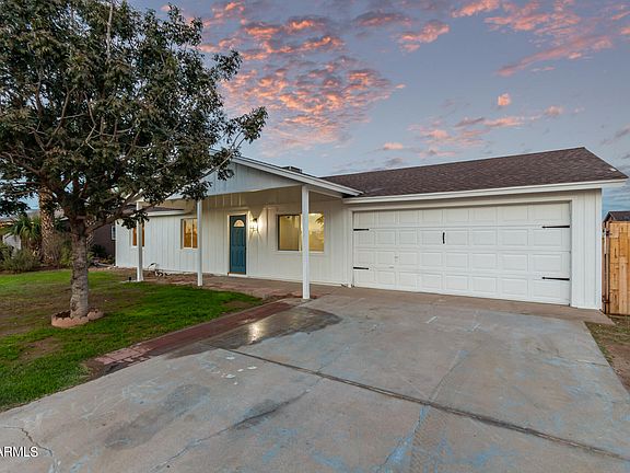 3rd image of 13039 N 19TH Avenue