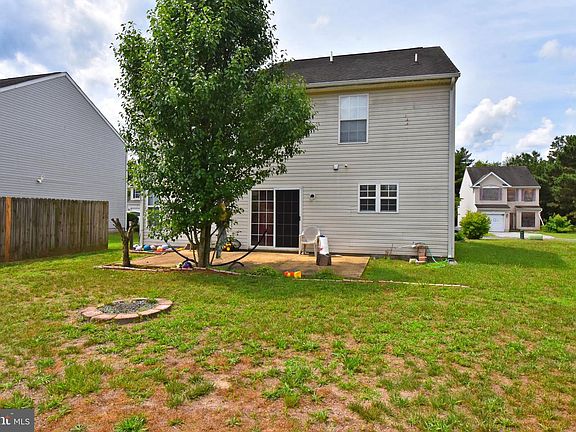 4th image of 203 Castlebar Dr