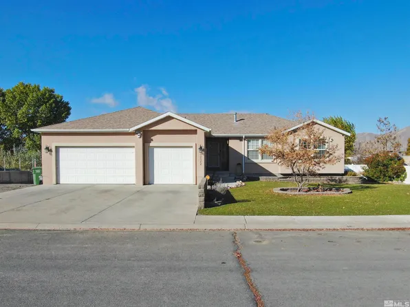 3222 Frontier St, Winnemucca, NV 89445