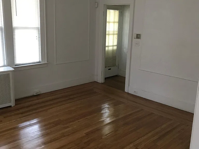 40 Plant St — Photo 15