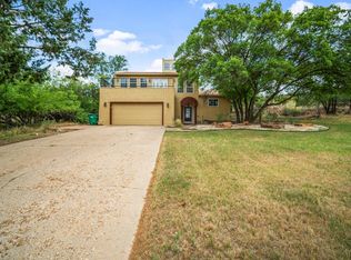 27 S Lakeshore Dr, Ransom Canyon, TX 79366