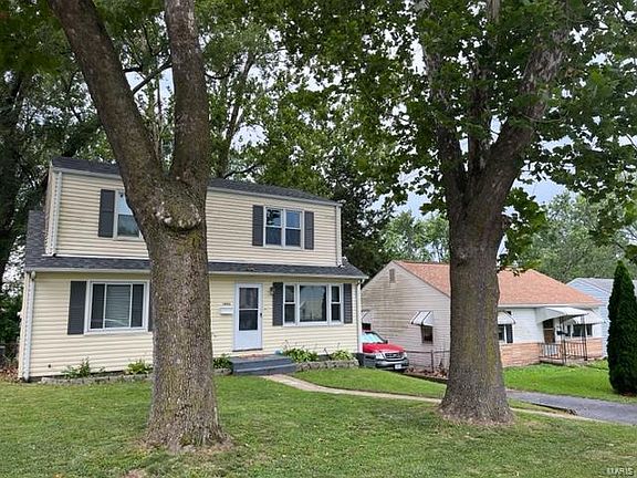 2nd image of 9534 Theodosia Ave