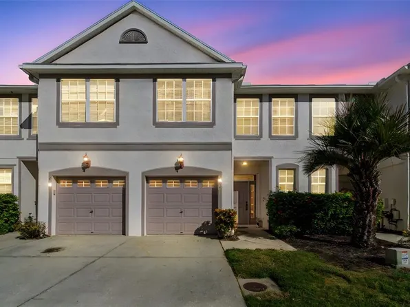 571 Shoreham Ct NE, Saint Petersburg, FL 33716