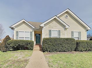 2922 Stapleton Dr, Spring Hill, TN 37174