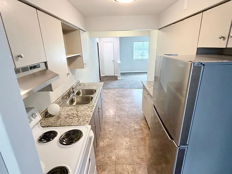 4235 Harlem Avenue — Photo 10