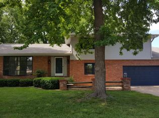 1339 E Deerfield St, Springfield, MO 65804