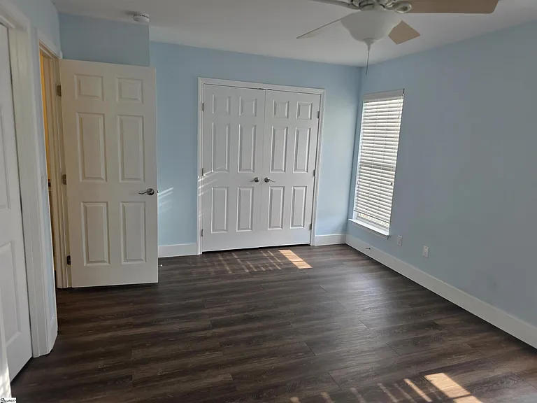 226 Cambria Ct — Photo 10