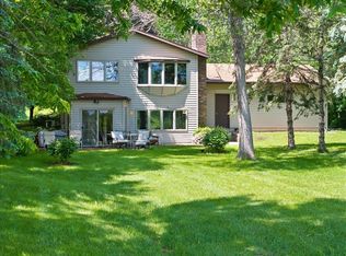 18623 Harbor Dr, Garrison, MN 56450
