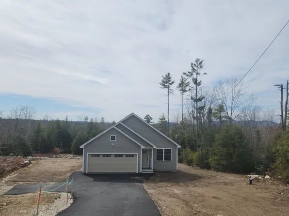 879 Naples Road, Harrison, ME 04040