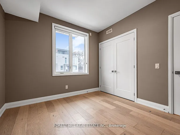 18 Greenbriar Rd #3 — Photo 29