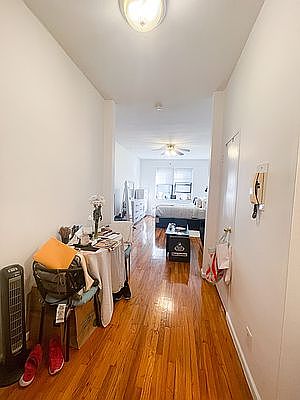 5th image of 420 E 82nd St APT 4M