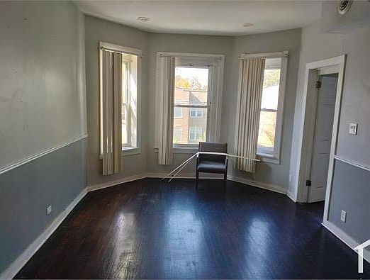 3rd image of 5545 S Throop St Floor 2
