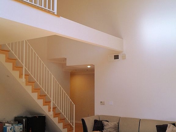 4th image of 625 S. Berendo St #607
