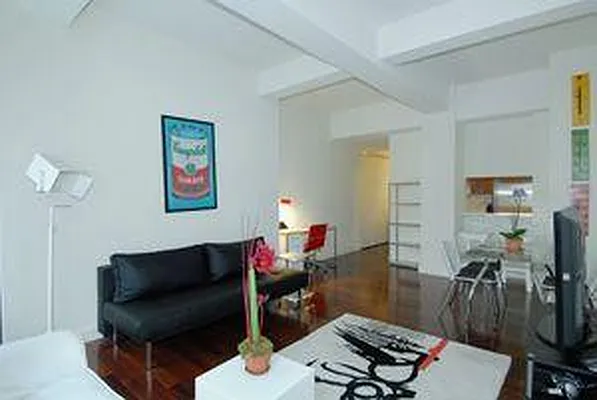 Rented by Hecht Group | media 2